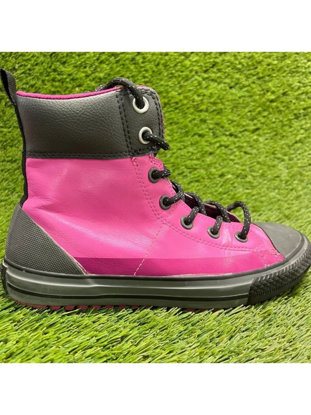 Converse Chuck Taylor Asphalt Hi Girls Size 4Y Pink Athletic Leather Boots Shoes